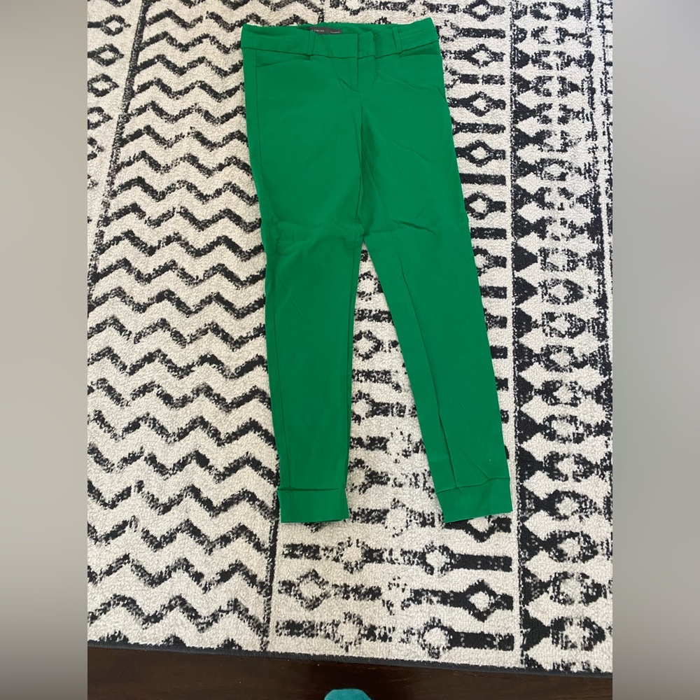 The Limited Green Chinos for a Stylish Look - Picture 3 of 3